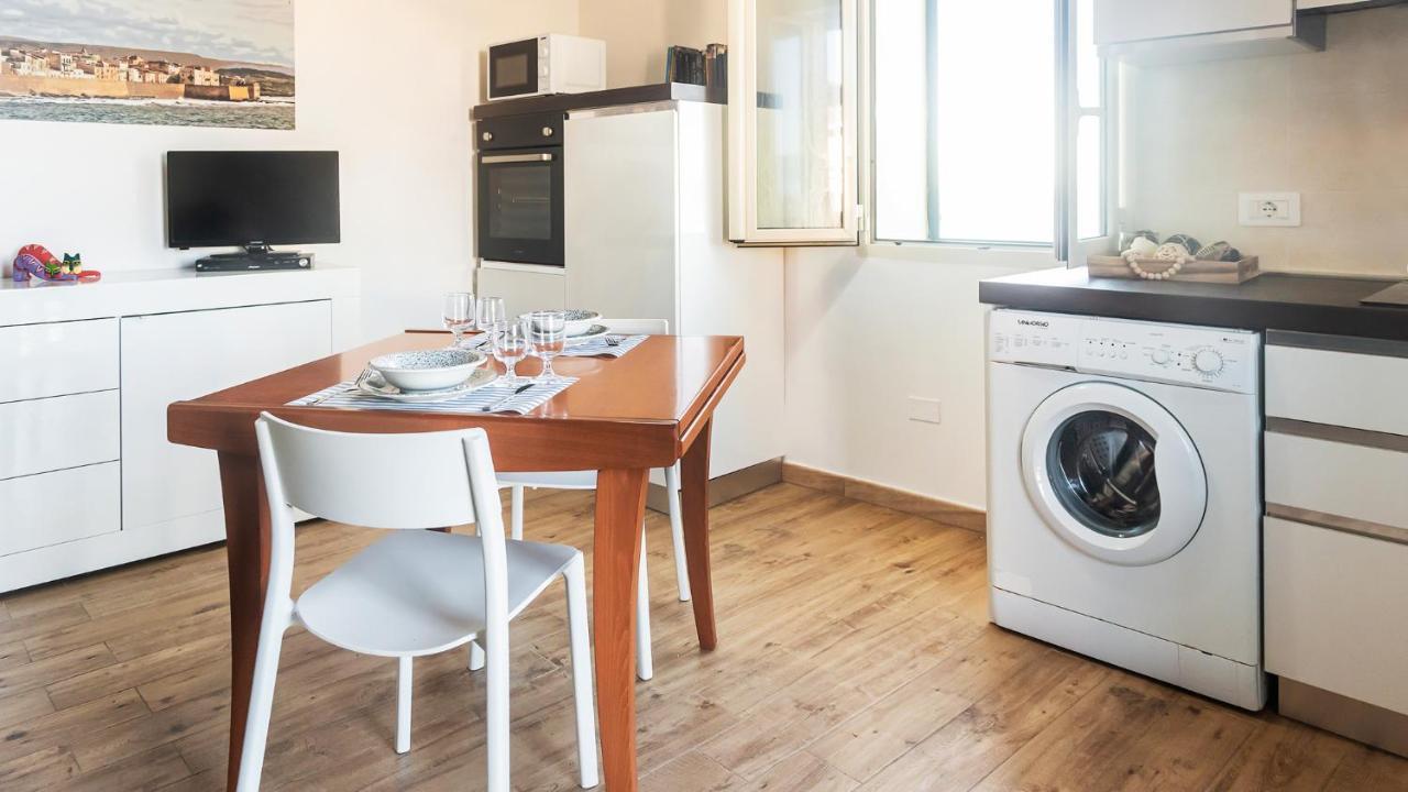 Waterfront Apartment Alghero Bagian luar foto