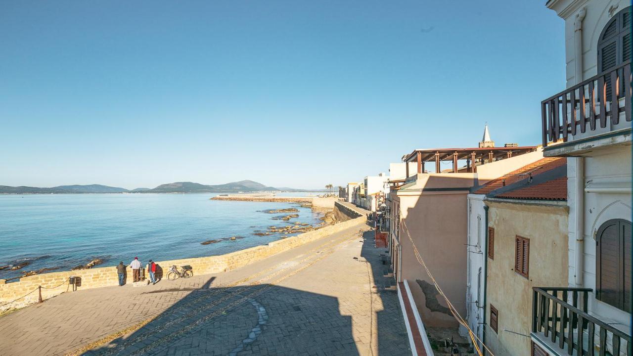 Waterfront Apartment Alghero Bagian luar foto